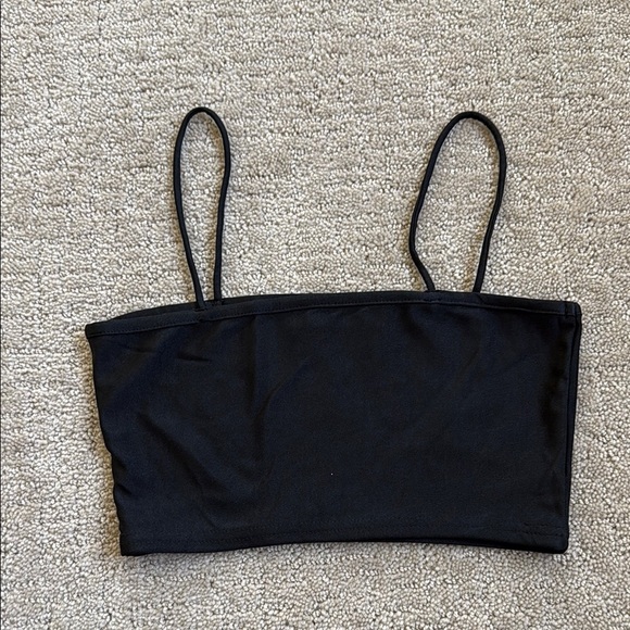 Adika Crop Top - Picture 1 of 3